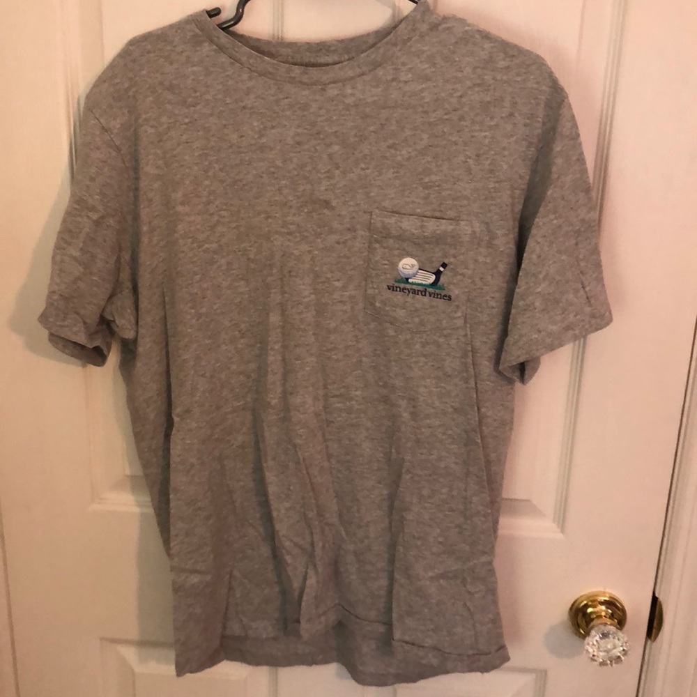 Vineyard vines golf tee size m